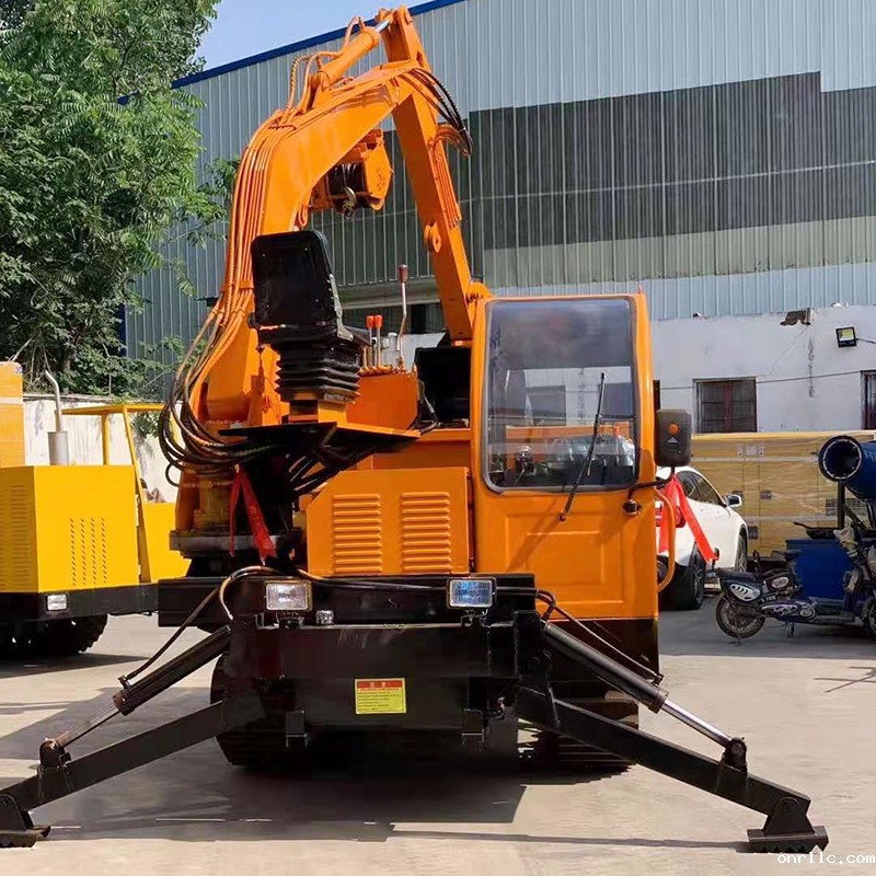 履带式运输随车抓